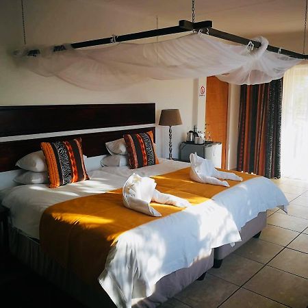 Tshukudu Game Lodge - Hoedspruit Buitenkant foto