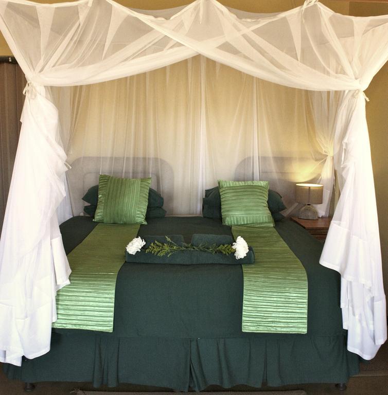 Tshukudu Game Lodge - Hoedspruit Kamer foto